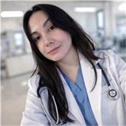 Me defino una persona paciente puedo enseñar materias de ciencia, biología, medicina, bioquímica, en todas las edades. 