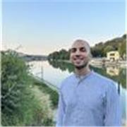 Personal trainer laureato e certificato ISSA redige piani di allenamento personalizzati, previo fit check live o a distanza