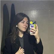 Profesora licenciada en grado de artes y diseño, con muchísimas ganas de enseñar