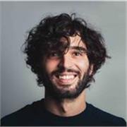 Direttore Creativo Progetti Online

Se volete entrare nel meraviglioso mondo della comunicazione digitale con me svilupperete le competenze necessarie per unire abilità tecniche e creative