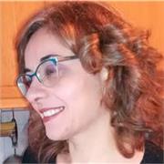 Insegnante di Lettere impartisce lezioni di Italiano, Latino, Greco