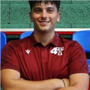 Allenatore di pallacanestro offro lezioni sui fondamentali per incrementare le proprie abilità cestistiche