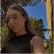 Diplomata al liceo scientifico , attualmente frequento l’università , disponibile lunedì martedì giovedì e venerdì pomeriggio