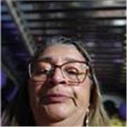 Profesora de español para extranjeros de todas las edades, nivel y nacionalidad, aprenderás a hablar, entender, leer y escribir.