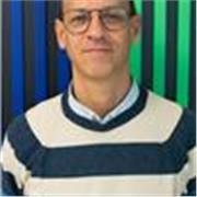 Profesor de informática (hardware, microinformática, windows, ciberseguridad, IA, nube)