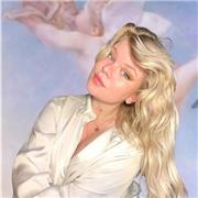 Storia, latino, inglese, italiano, storia dell'arte, filosofia, disegno tecnico, scienze a ragazzi delle elementari medie e superi