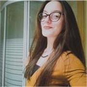 ¡Hola! Soy estudiante de Filología Hispánica y me ofrezco a dar clases de apoyo y repaso en las materias de inglés y lengua