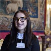 Laureata magistrale in Storia dell'arte impartisce lezioni private