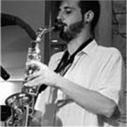 Classes de saxofón, lenguaje i producción musical