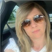 Vuoi conversare in italiano o hai bisogno di aiuto. Ecco contattatami pure