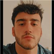 Soy estudiante en mi último año de magisterio en Educación Primaria, puedo dar clases tanto a alumnos de primaria como de la ESO.