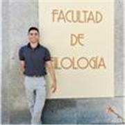 Profesor de inglés titulado de la Universidad Autónoma de Chile, actualmente en Madrid