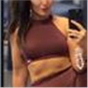 Offro lezioni e programmi personalizzati specializzata in allenamento al femminile, adatto a casa e palestra. 
