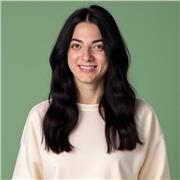 Supportive and motivating coach focused on student's growth