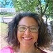 Advogada/Professora formação do Uniafro(UFRGS), Direitos Humanos e diversidades(UFU), participante de comissão de heteroidentifica