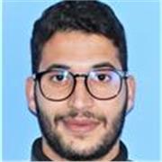 Professeur de cours de soutien pour les niveaux collège et lycée