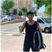 Professor apto para todas las edades y niveles 