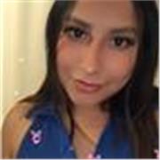 Profesora de español nativo ofrece clases a estudiantes con muchas ganas de aprender este idioma