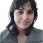 Profesora de inglés de nivel básico, comunicación activa