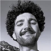 Hola soy Francesco y ofrezco clases particulares de italiano para todos los niveles, desde principiantes hasta avanzados