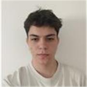 Profesor de inglés con nivel C1 alto con experiencia. Clases a gente de cualquier edad y capaz de dar hasta nivel B2.