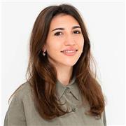 Maestra titulada con mención en Lengua Inglesa, nivel C1(Advanced). 5 años de experiencia con niños entre 5-12 años. A parte de inglés, he impartido otras asignaturas ( Matemáticas, Lengua Española, Naturales/Sociales, Historia y Biología)