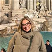 Profesora de Matemáticas y Física imparte clases de primaria, ESO y bachillerato