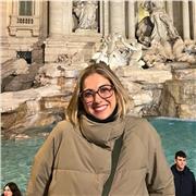 Profesora de Matemáticas y Física imparte clases de primaria, ESO y bachillerato