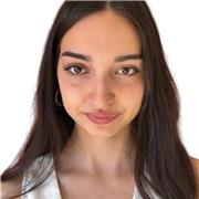 Soy responsable, cercana y me adapto al nivel de cada alumno. Doy clases de refuerzo a cualquier edad.