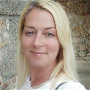 Profesora de inglés con 10 años de experiencia. Ofrezco clases de inglés general y de negocios