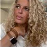 Extrovertida.Mi preferencia es dar clase a niños