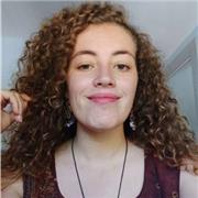 Soy pedagoga. Puedo ofrecer apoyo en diferentes materias. Así como ayuda en la organización escolar y técnicas de estudio. Mis clases se dirigen a todas las personas, pudiendo adaptarme a las diferentes dificultades de aprendizaje