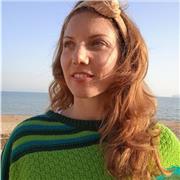 Laureanda in lettere e lingue moderne offre ripetizioni in italiano, storia, geografia e inglese