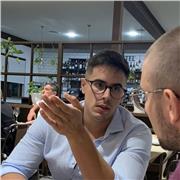 Ofrezco clases de inglés, historia, naturales y filosofía hasta 4°ESO