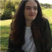 Offro i miei servizi come tutor basato a Roma, le mie lezioni sono prinipalmente per studenti universitari con una buona padroanza