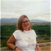 Profesora titulada en Filología Inglesa y con mas de 10 años de experiencia en la docencia del inglés en la educación secundaria