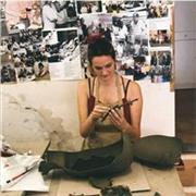 Insegnante di arte, laureata all'accademia di belle arti di Brera, offre ripetizioni di storia dell'arte