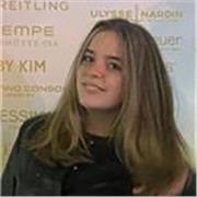 Profesor de piano lengua inglés , guitarra, historia y refuerzo apto para todas las edades, especialmente los más pequeños.