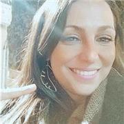 Mi nombre es Miriam, tengo 29 años y mucha experiencia como profesora. Soy graduada en Educación Primaria con las especialidades de música e inglés. Además tengo un nivel B2 de inglés. Puedo impartir todas las asignaturas de Primaria y ayudar con las de S