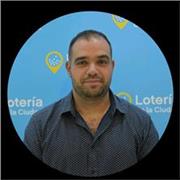 Técnico en Administración y Contabilidad da clases de nivel inicial, adolecentes y adultos