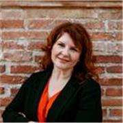 Formadora de comunicación interpersonal para el desarrollo de personas con más de 25 años de experiencia 