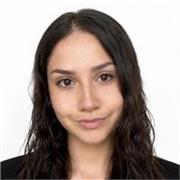 Estoy en mi último año de Fisioterapia y doy clases de forma clara y adaptada a cada persona.