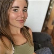 Graduada en Filología Inglesa y Máster en Traducción ofrece clases particulares de inglés