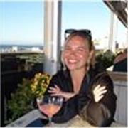 Outgoing and want to connect via sharing knowledge.