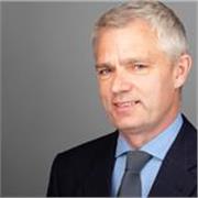 Native English teacher with over 6 years' experience of providing tailored lessons one-to-one and online at all levels.
