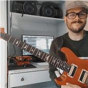 Insegnante di Chitarra Elettrica ed Acustica