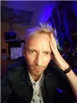 Après 15 ans d'activité et productions audiovisuelle, Films, musique, etc... Je souhaite partager mes connaissances MAO et PAO (musique et photographie).