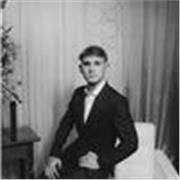 Sou um ex aluno do ensino médio, tenho conhecimento de nível médio na matemática