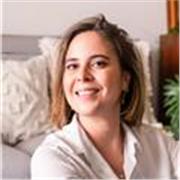 Formatrice passionnée par la transmission, je donne des cours de marketing à Nantes