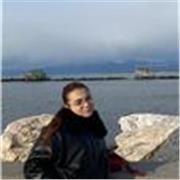 Insegnante di inglese laureata in lingue, con certificazioni Cambridge